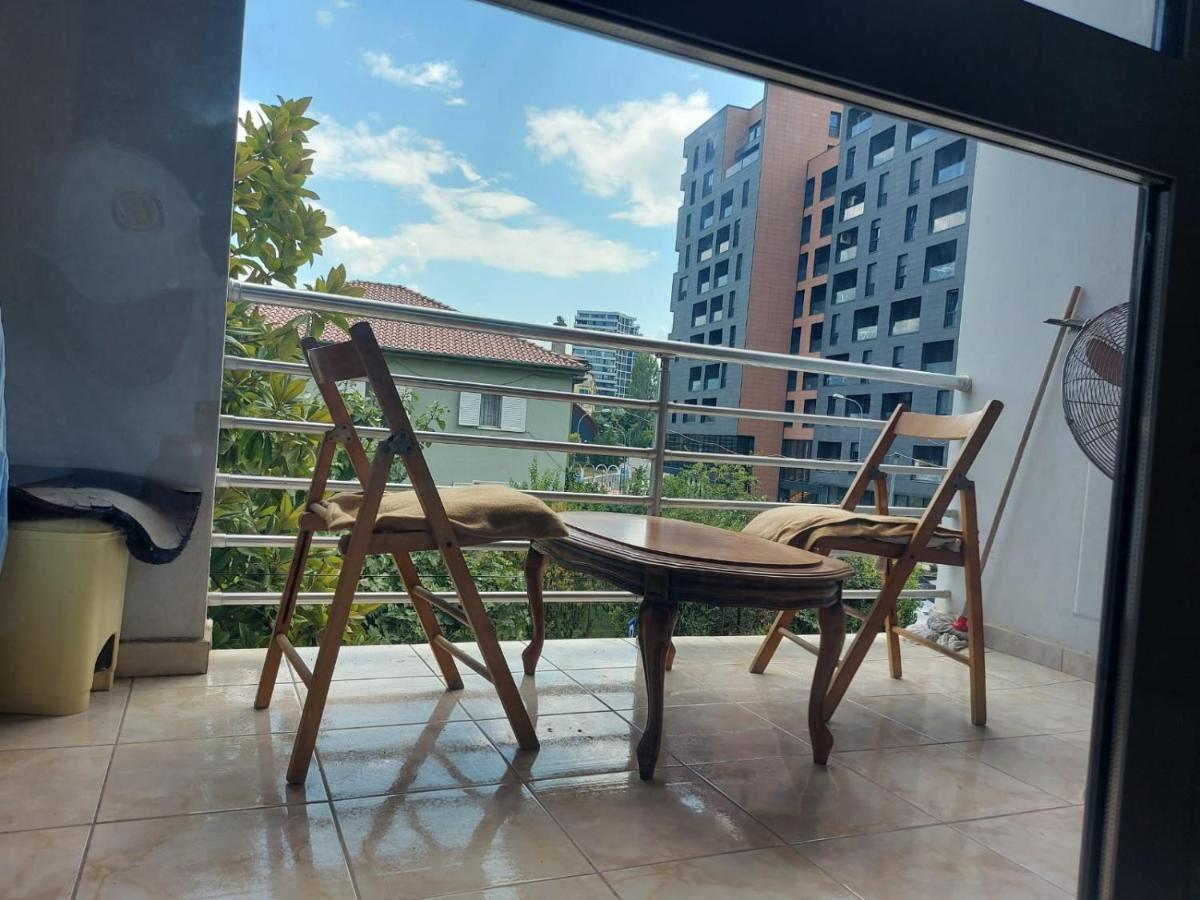 Apartament Mano' S Place Tirana Zewnętrze zdjęcie