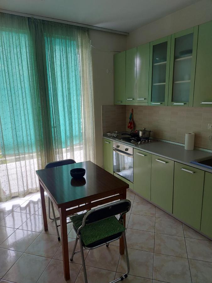 Apartament Mano' S Place Tirana Zewnętrze zdjęcie