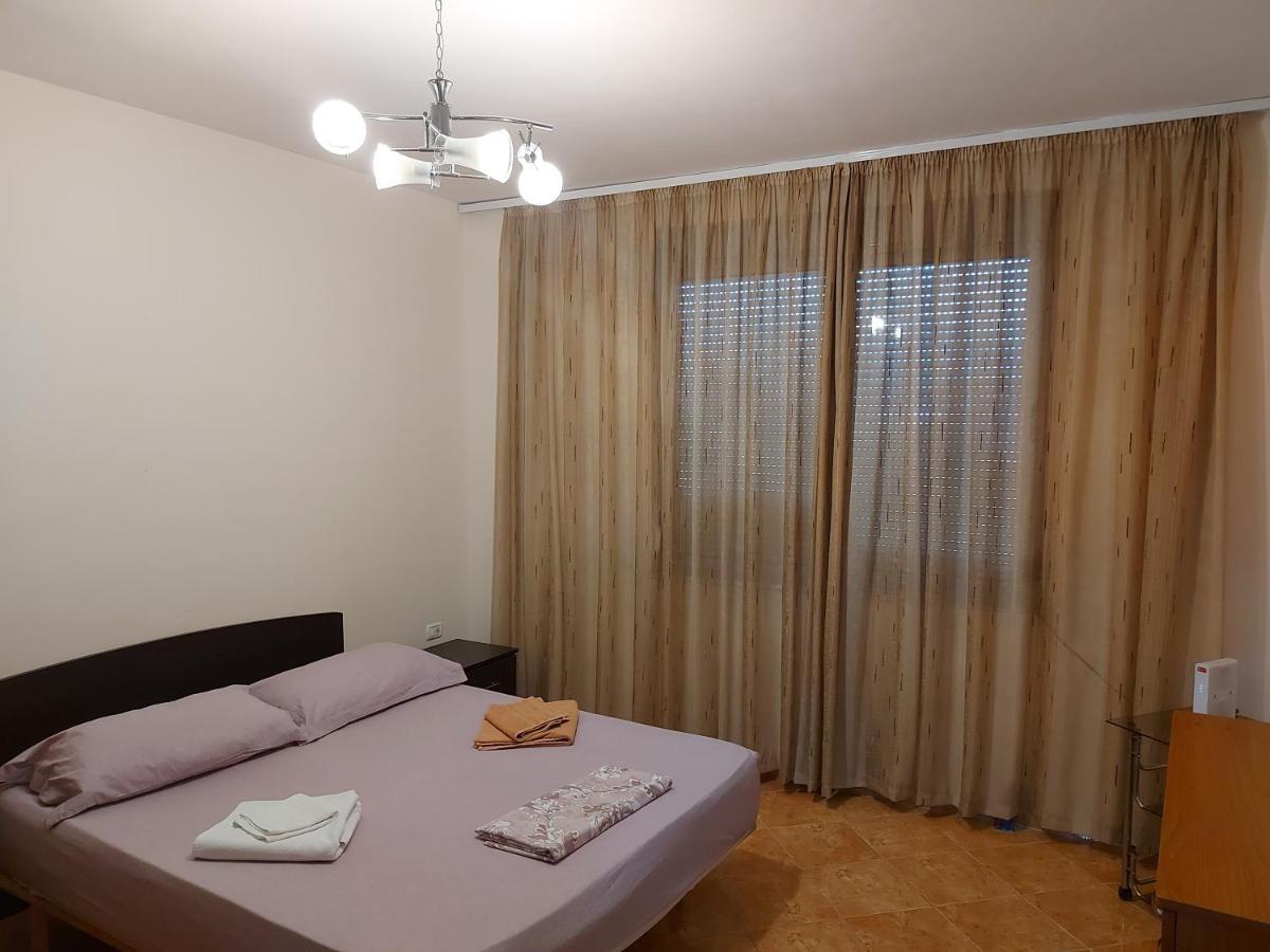 Apartament Mano' S Place Tirana Zewnętrze zdjęcie